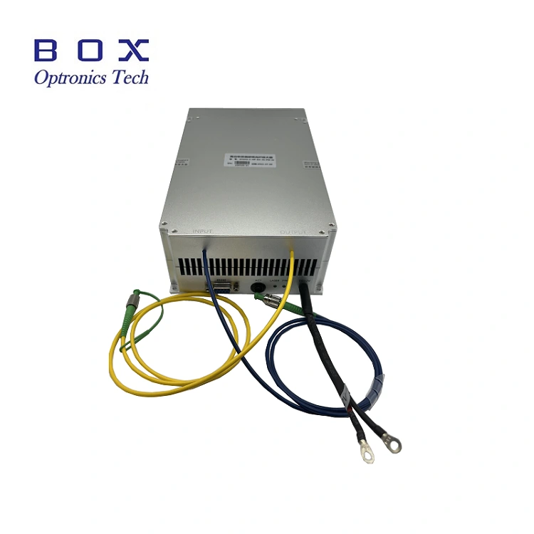 Potente amplificador de fibra, dopado por Erbia, EDFA