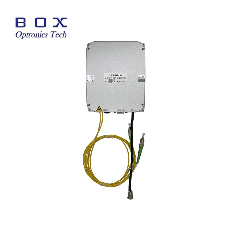 Amplificador de banda C con fibra de alta potencia de alta potencia